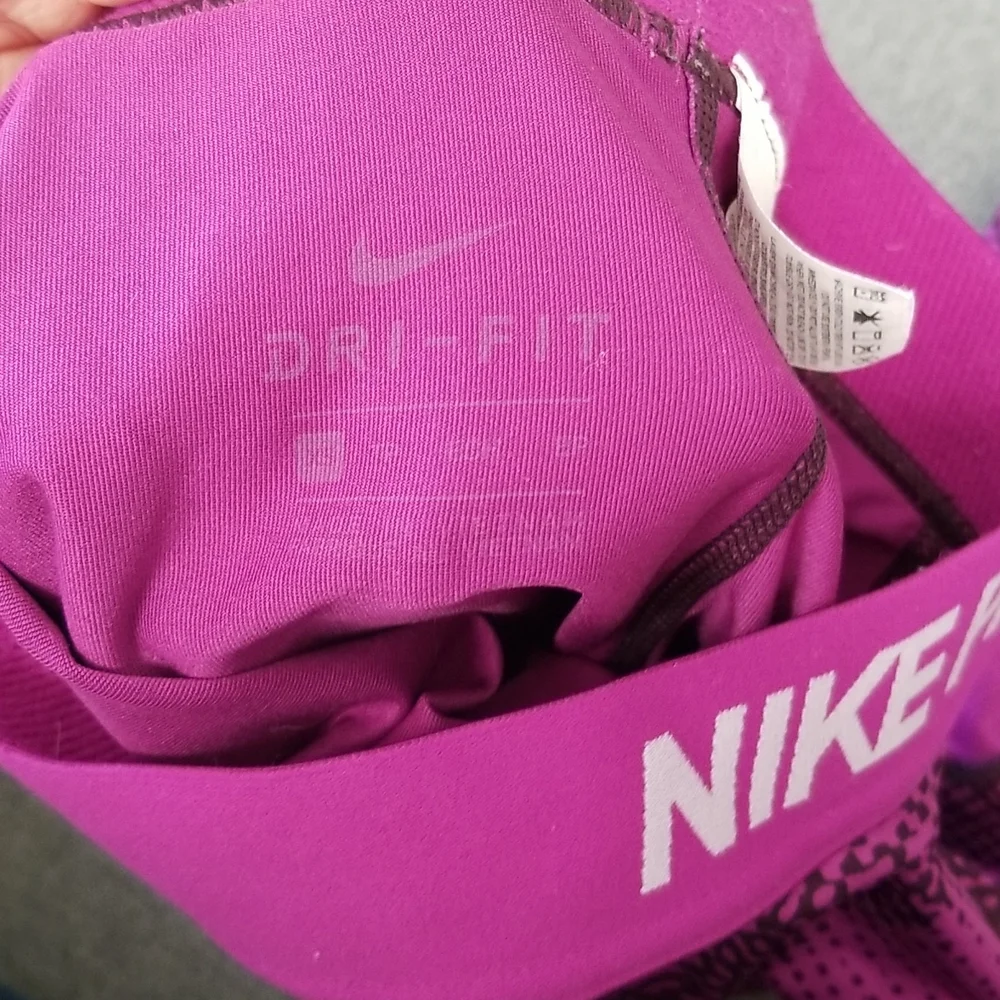 Purple nike pro pants - Picture 2 of 4